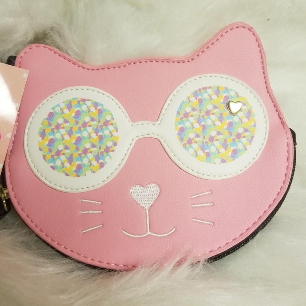 🏵UNLISTING FRIDAY🏵Betsey Johnson kitty wristlet - Picture 2 of 8